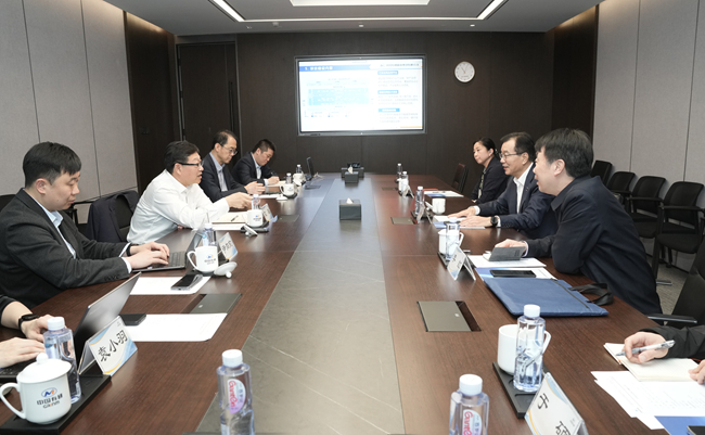 中國信息協會會長王金平一行到訪中國有研